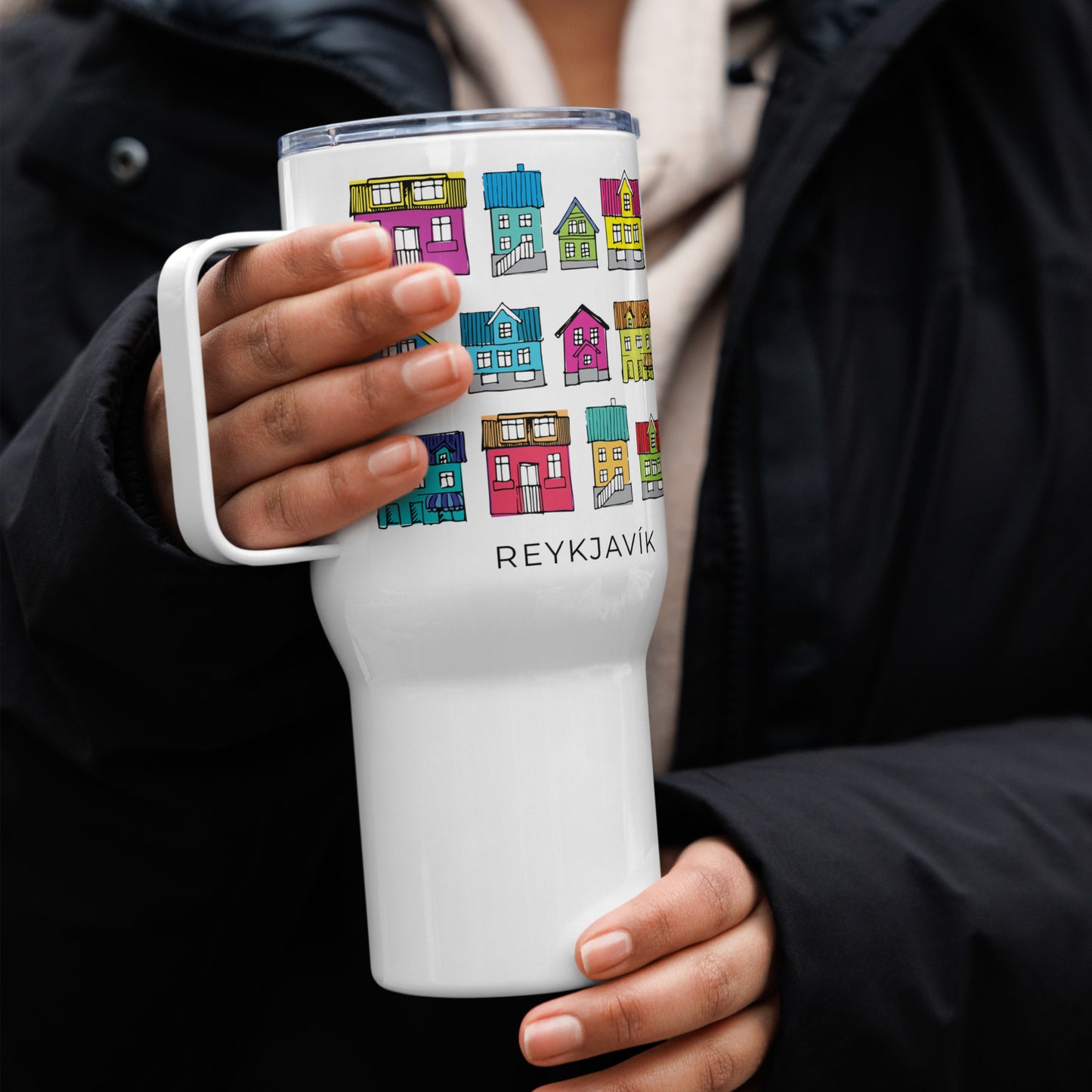 Travel mug with a handle with the Houses of Reykjavik doodles